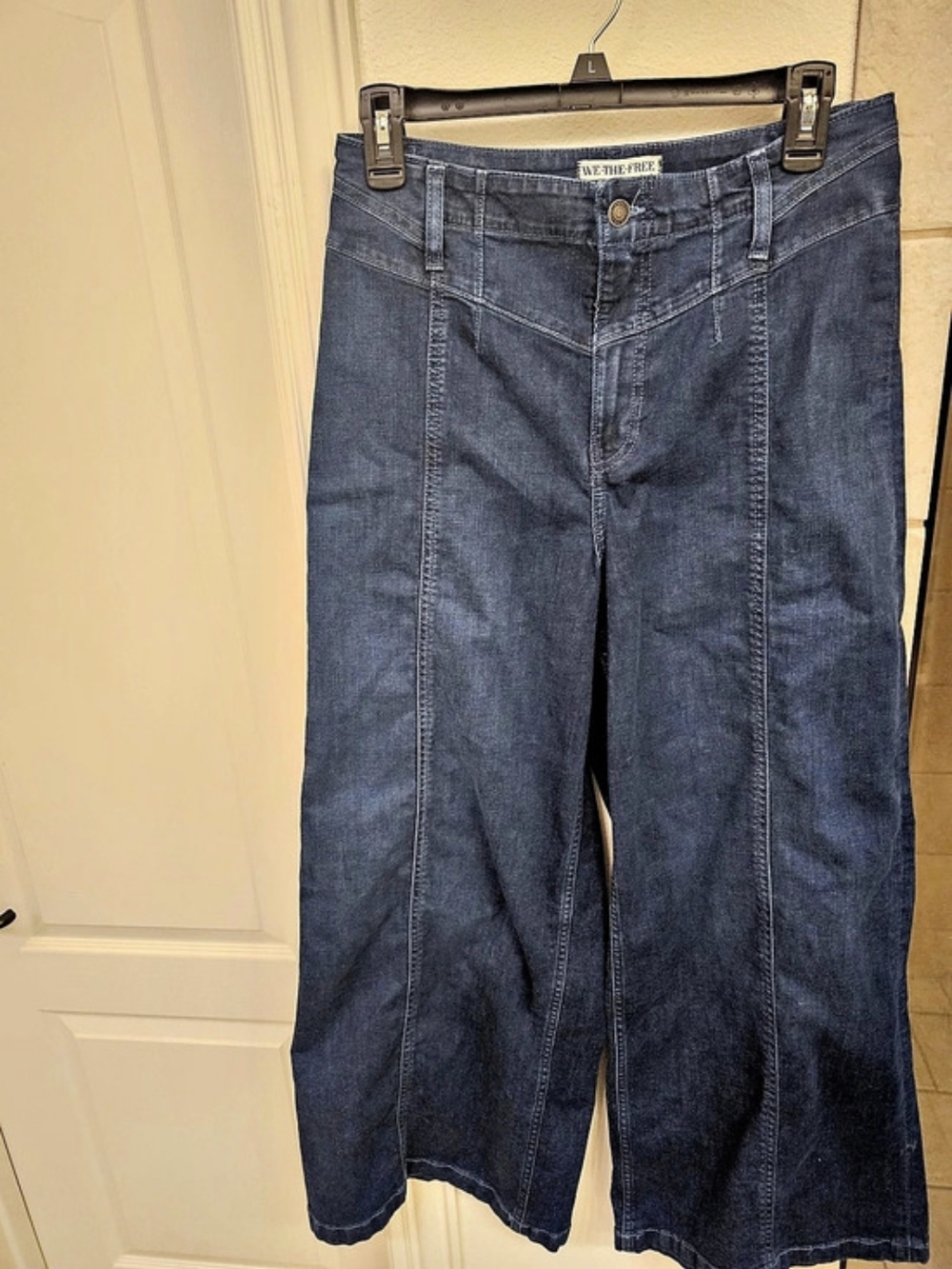 WE THE FREE Wide Leg Jeans in Blue Size 31 Waist